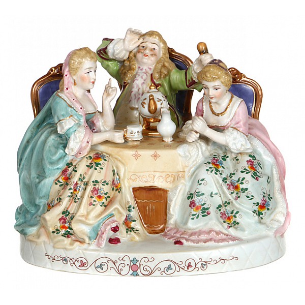 Статуэтка АРТИ-М(20х16 см) Art 61-072 Статуэтка АРТИ-М(20х16 см) Art 61-072Артикул - art_61-072, Бренд - АРТИ-М (Россия), Страна производителя - Россия, Серия - Art 6, Время изготовления, дней - 1, Ширина, мм - 200, Высота, мм - 160, Материал - фарфор, Цвет - разноцветный, Тип поверхности - глянцевый<br><br>Артикул: art_61-072<br>Бренд: АРТИ-М (Россия)<br>Страна производителя: Россия<br>Серия: Art 6<br>Время изготовления, дней: 1<br>Ширина, мм: 200<br>Высота, мм: 160<br>Материал: фарфор<br>Цвет: разноцветный<br>Тип поверхности: глянцевый