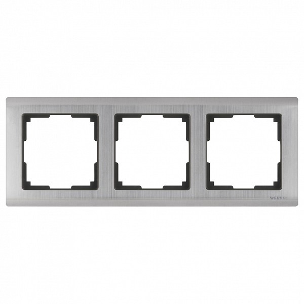 

Рамка на 3 поста Metallic WL02-Frame-03, Metallic WL02-Frame-03