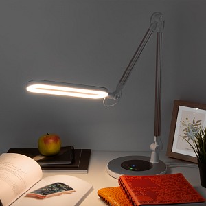 Настольная лампа для школьника Modern EV_a045349