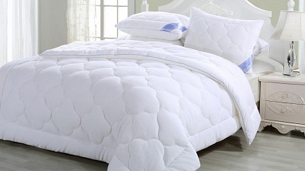 Одеяло 1.5 спальное 155x210 см. Эксклюзив