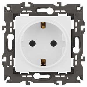 Розетка с заземлением, без рамки Эра Elegance 14-2101-01