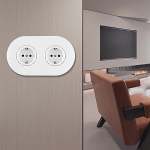 Розетка с заземлением и со шторкой SET08-2 SET08-2-40-1x2 white