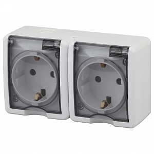 Розетка двойная с заземлением и со шторками, с крышкой Эра Эксперт 11-2404-01