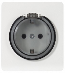 Розетка с заземлением и со шторкой, без рамки с крышкой ROUND KR-78-0702-1