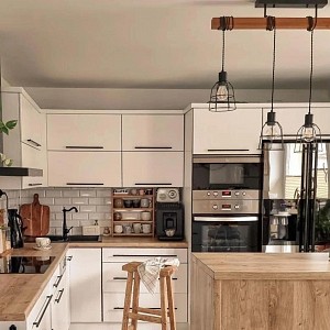 Лампа светодиодная [LED] Uniel E27 10W 3000K