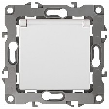 Розетка с заземлением и со шторкой, без рамки с крышкой Эра 12 12-2103-01