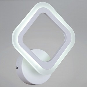 Бра 05104 Reluce (Италия)