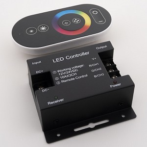 Контроллер-регулятор цвета RGB с пультом ДУ T3 RF 30A  12-24В 003764