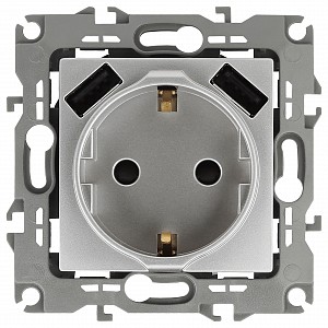 Розетка с заземлением и со шторкой и 2хUSB, без рамки Эра 12 12-4109-03