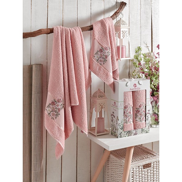 

Набор полотенец для ванной Floral, Брусничный, Floral