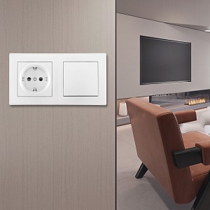 Блок с розеткой и выключателем SET06-2 SET06-2-30-1-40-1 White
